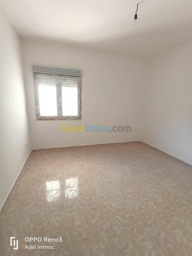 Location Appartement F4 Annaba Annaba