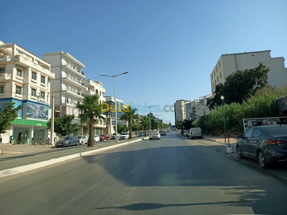 Location Appartement F4 Annaba Annaba