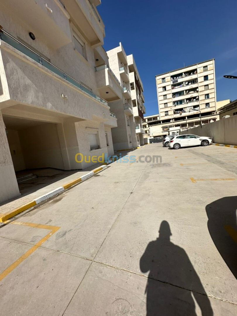 Location Appartement F4 Annaba Annaba