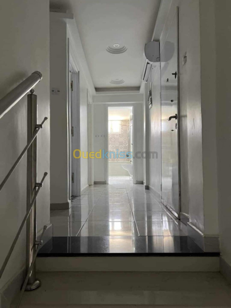 Location Duplex F4 Annaba Annaba