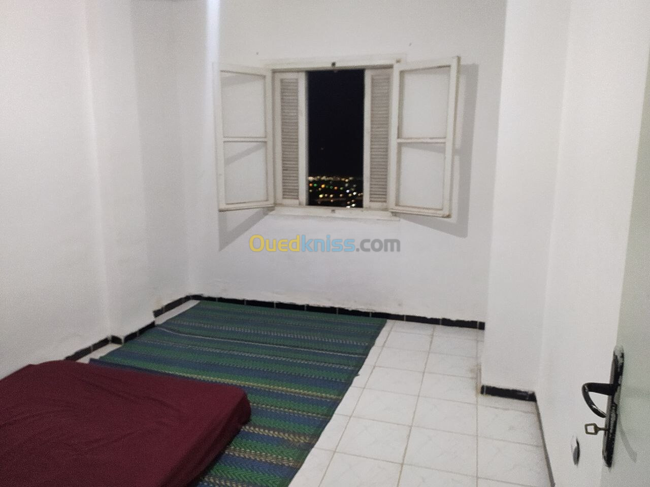 Location Appartement F4 Mostaganem Mostaganem