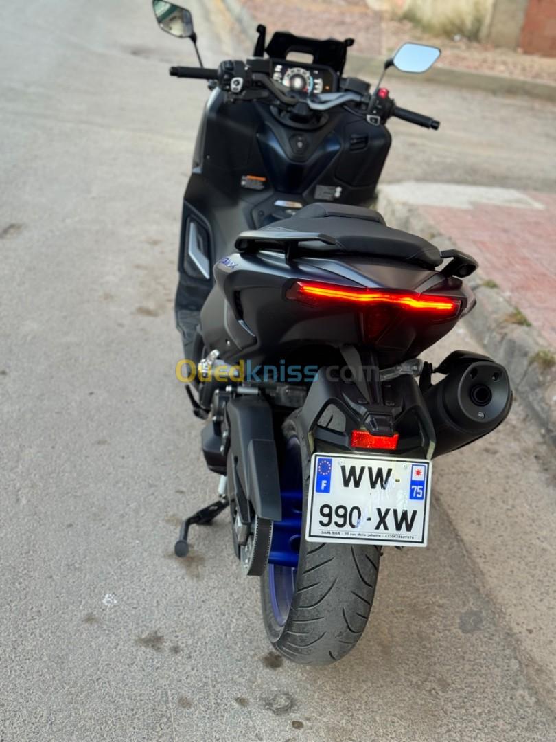 Yamaha Tmax 2022 562