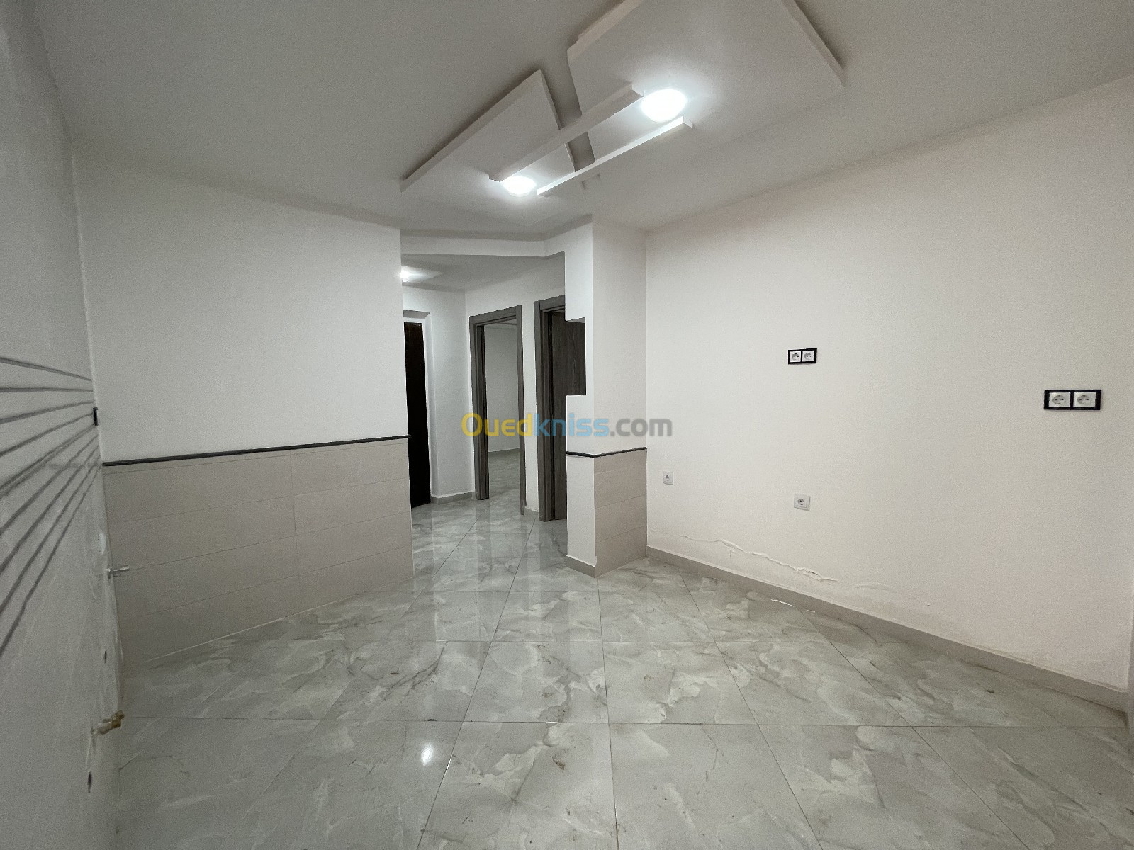 Vente Appartement F2 Alger Bordj el kiffan