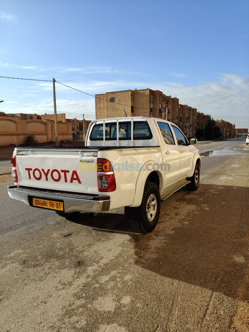 Toyota Hilux 2016 