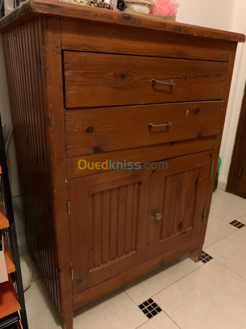 Commode en bois