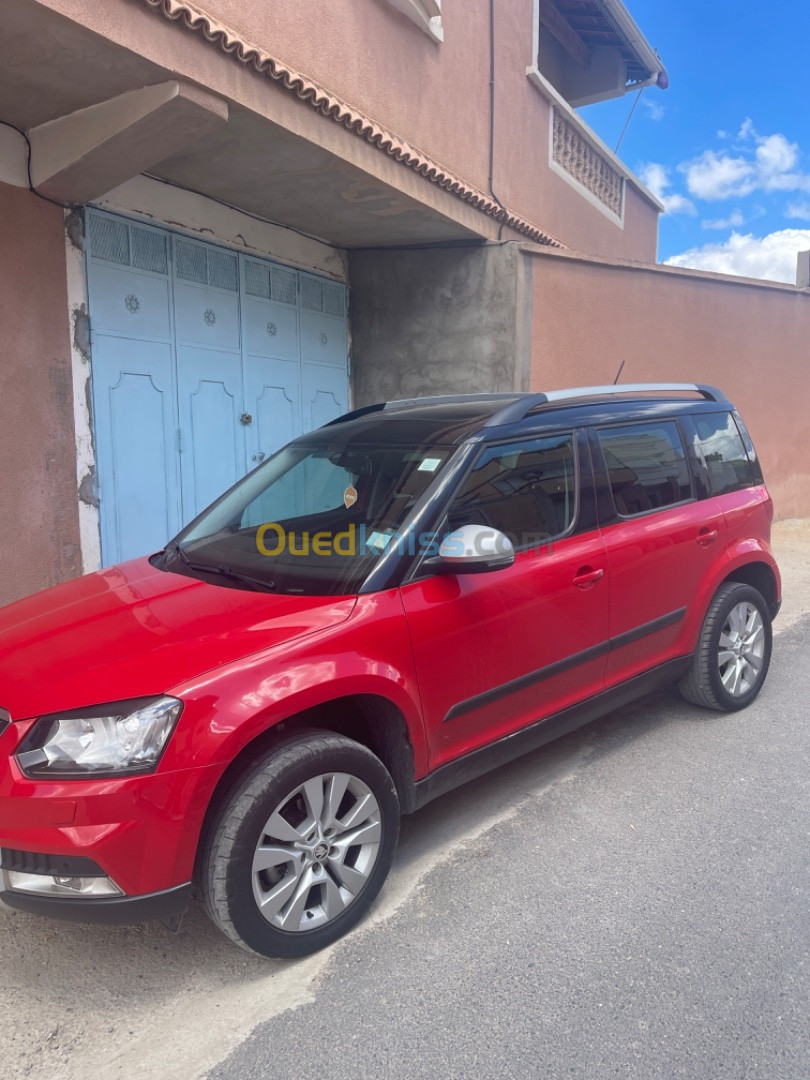 Skoda Yeti 2015 Style (avec toit panoramique)