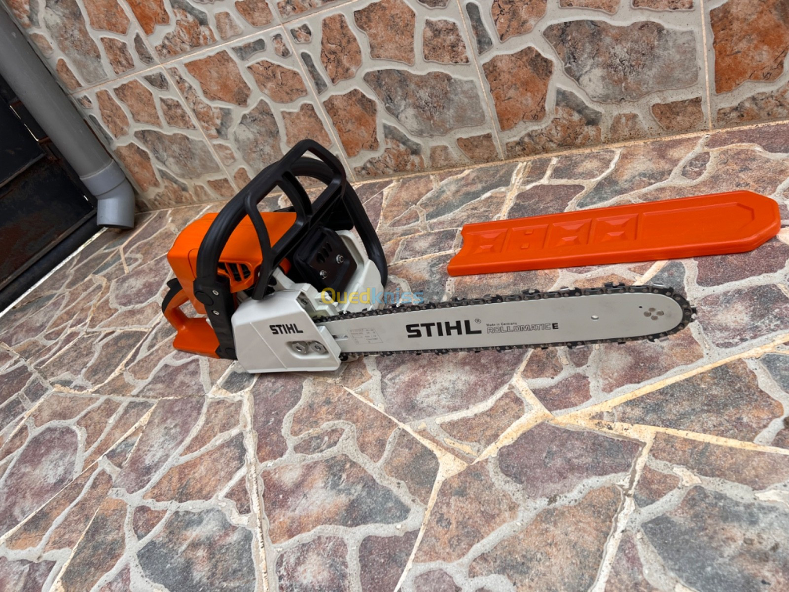 STIHL Ms 250 40Cm Jamais Utilisé Made In Germany Livraison Disponible 58 Wilaya Tel0781938636