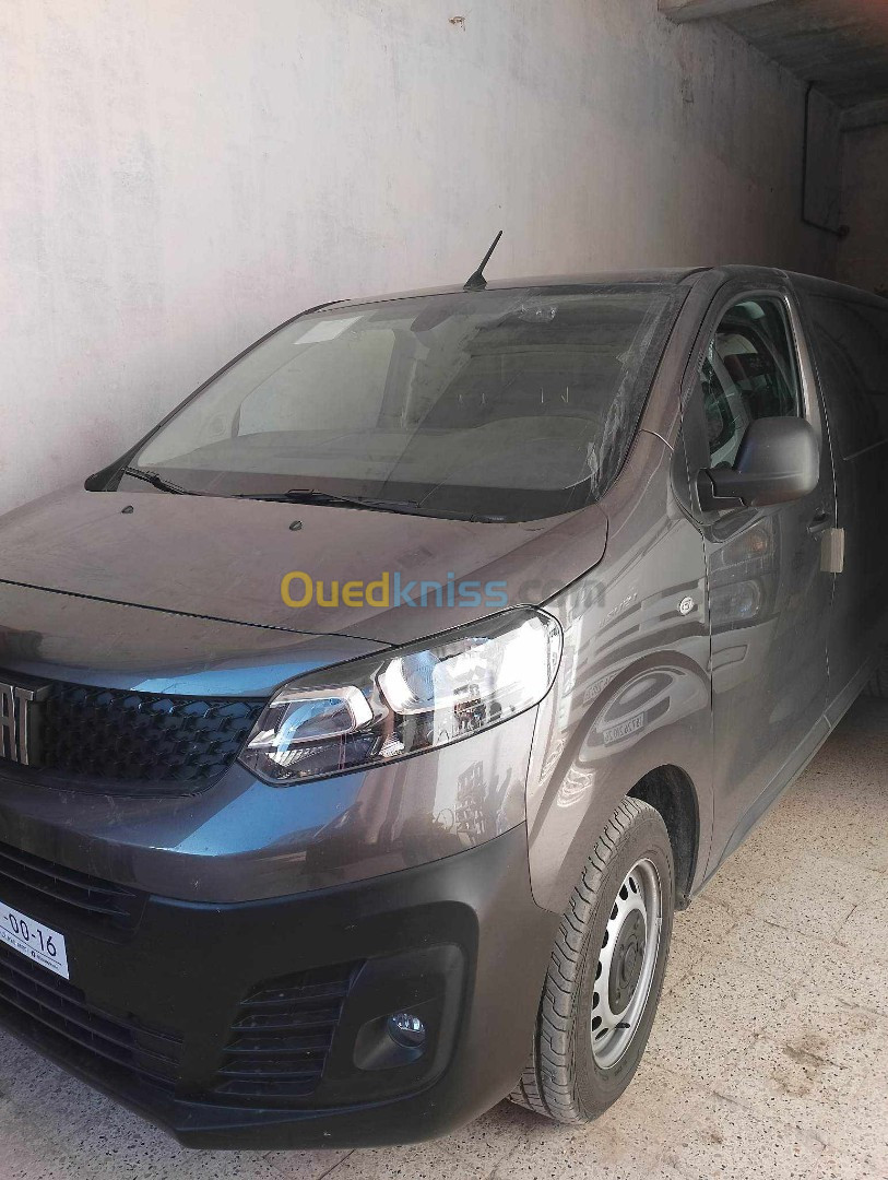 Fiat scudo 2023 professionnel