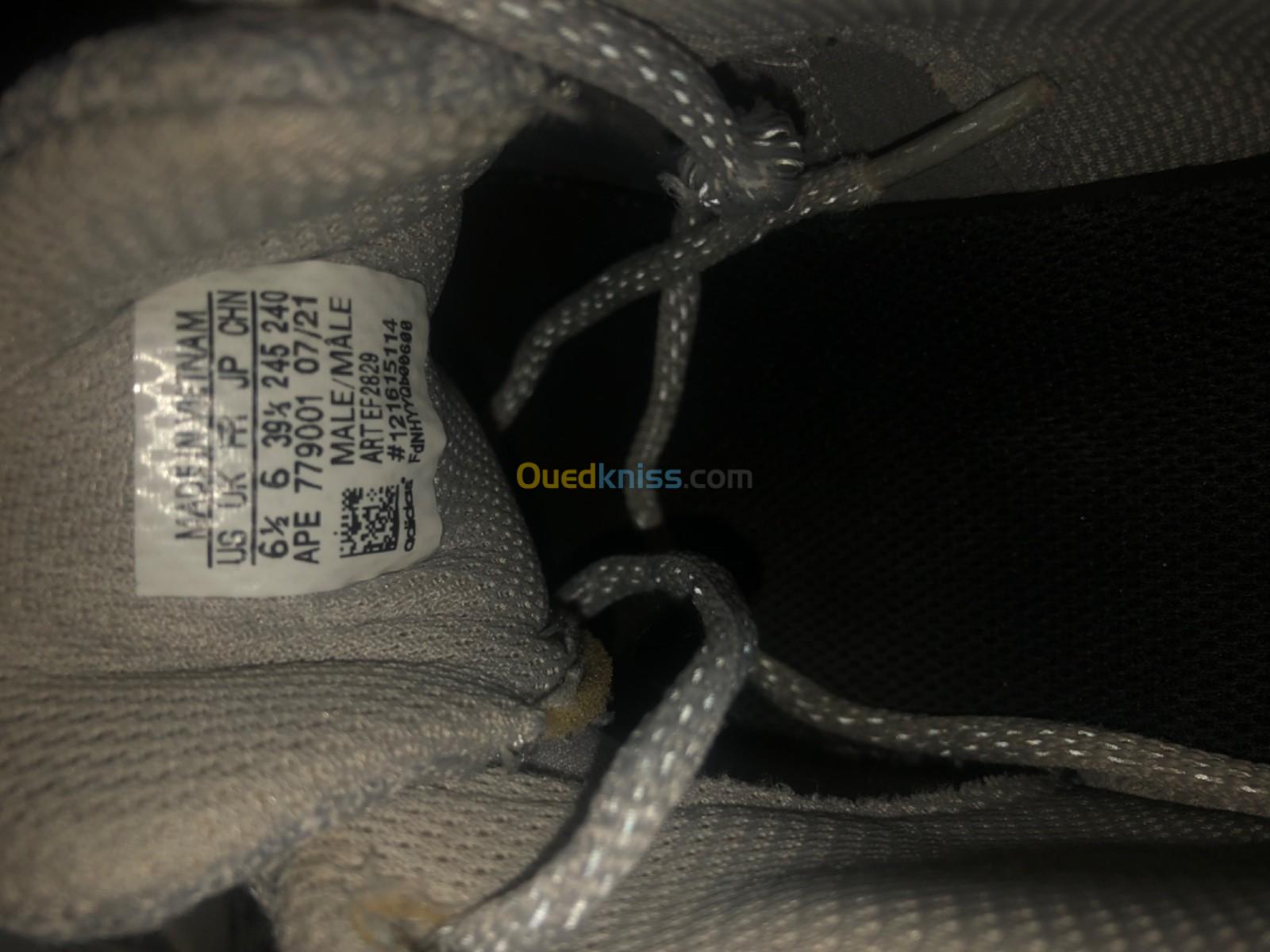 Adidas yeezy hot sale 700 ouedkniss