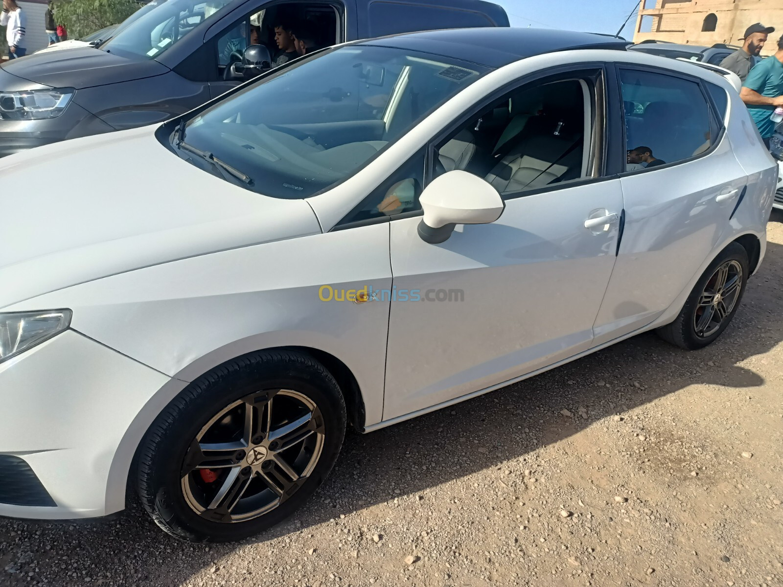 Seat Ibiza 2012 Fully +Toit ouvrant