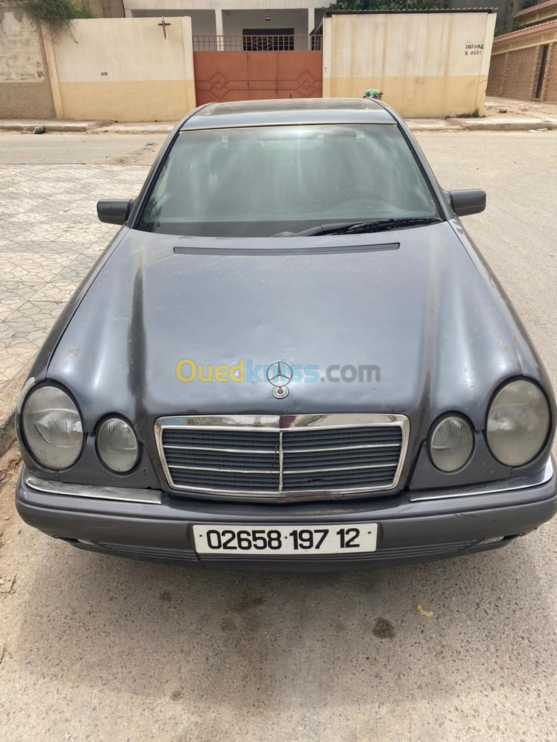 Mercedes Classe E 1997 Classe E