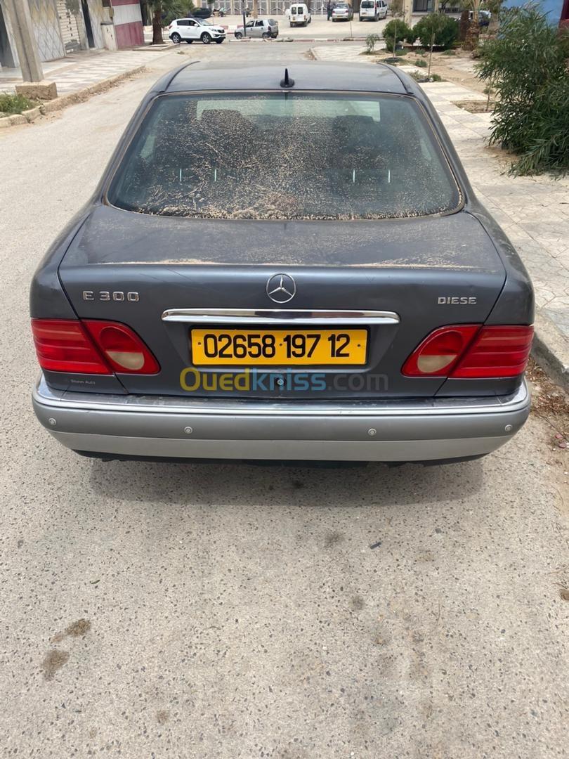 Mercedes Classe E 1997 Classe E