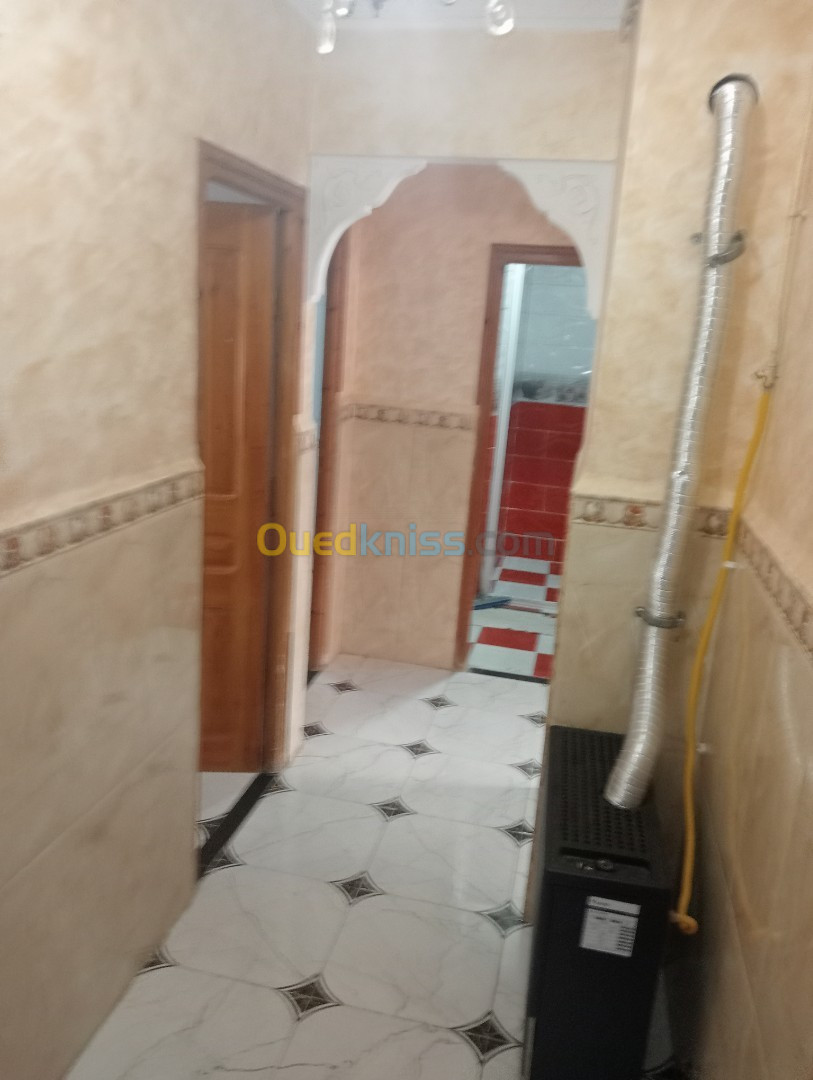 Location vacances Appartement F2 Mostaganem Mostaganem