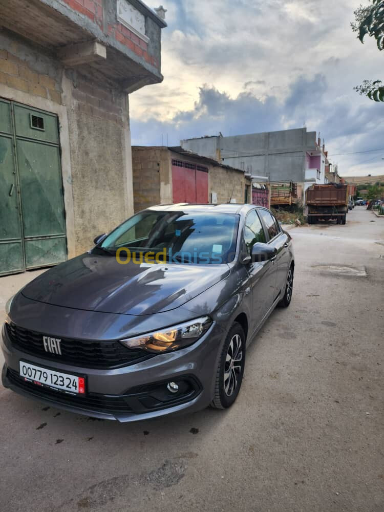 Fiat Tipo 2023 