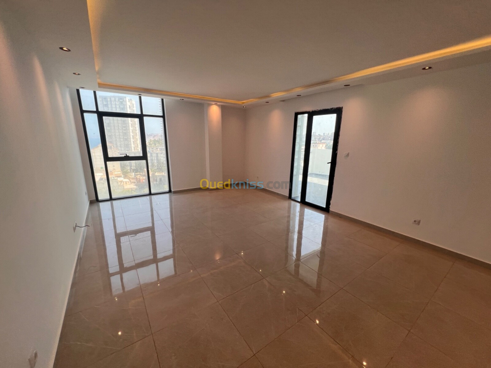 Vente Appartement F03 Oran Oran