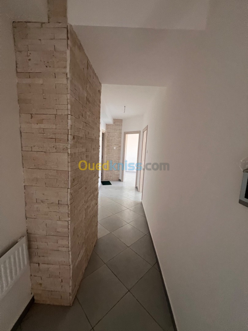 Vente Appartement F03 Oran Bir el djir