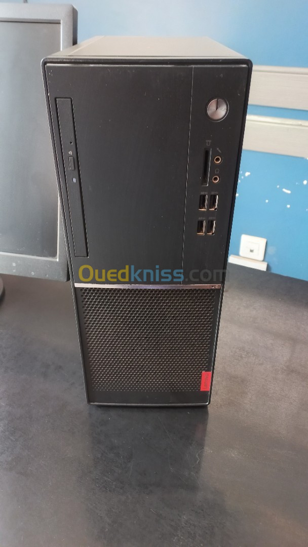 PC LENOVO V520 + Ecran 22 pouce 