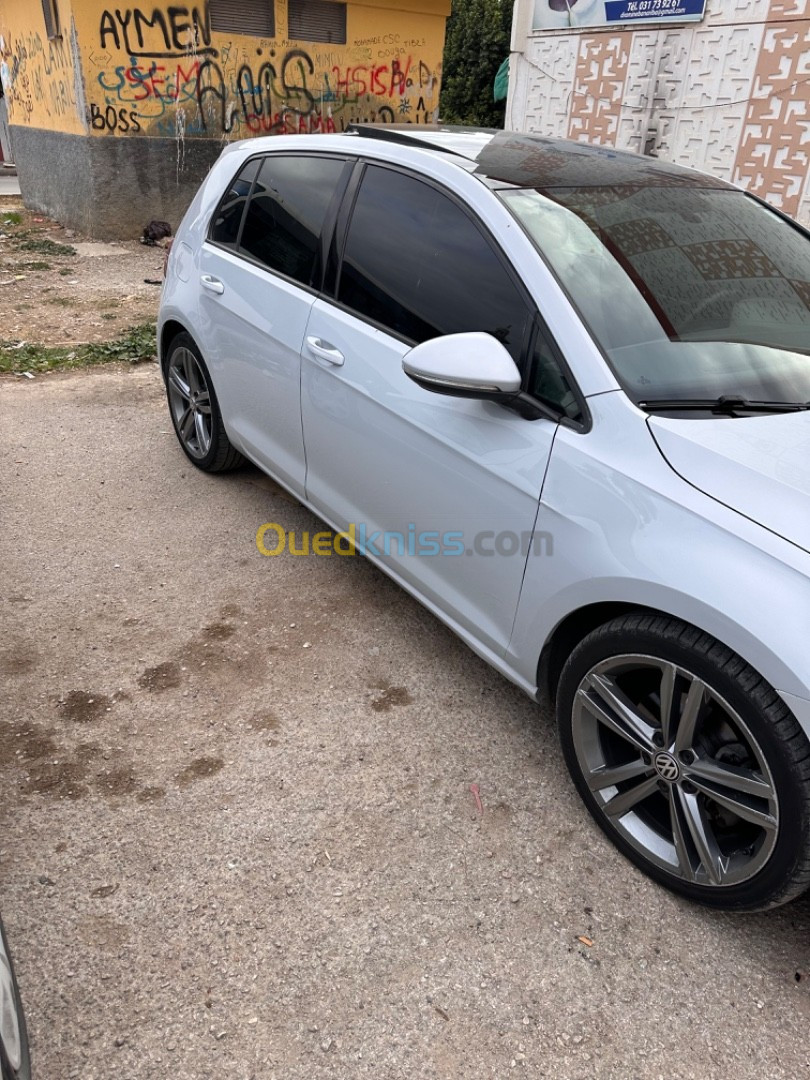 Volkswagen Golf 7 2017 Acarat