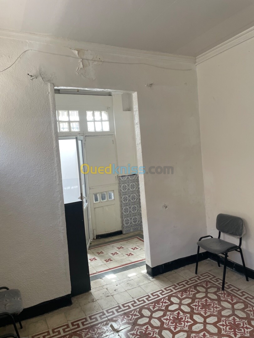 Location Niveau De Villa F3 Alger Hussein dey