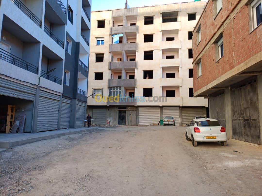 Vente Appartement F4 Tizi ouzou Boghni