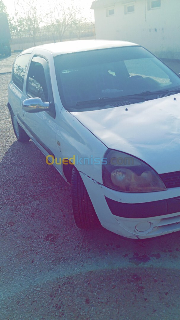 Renault Clio 2 2001 Extreme