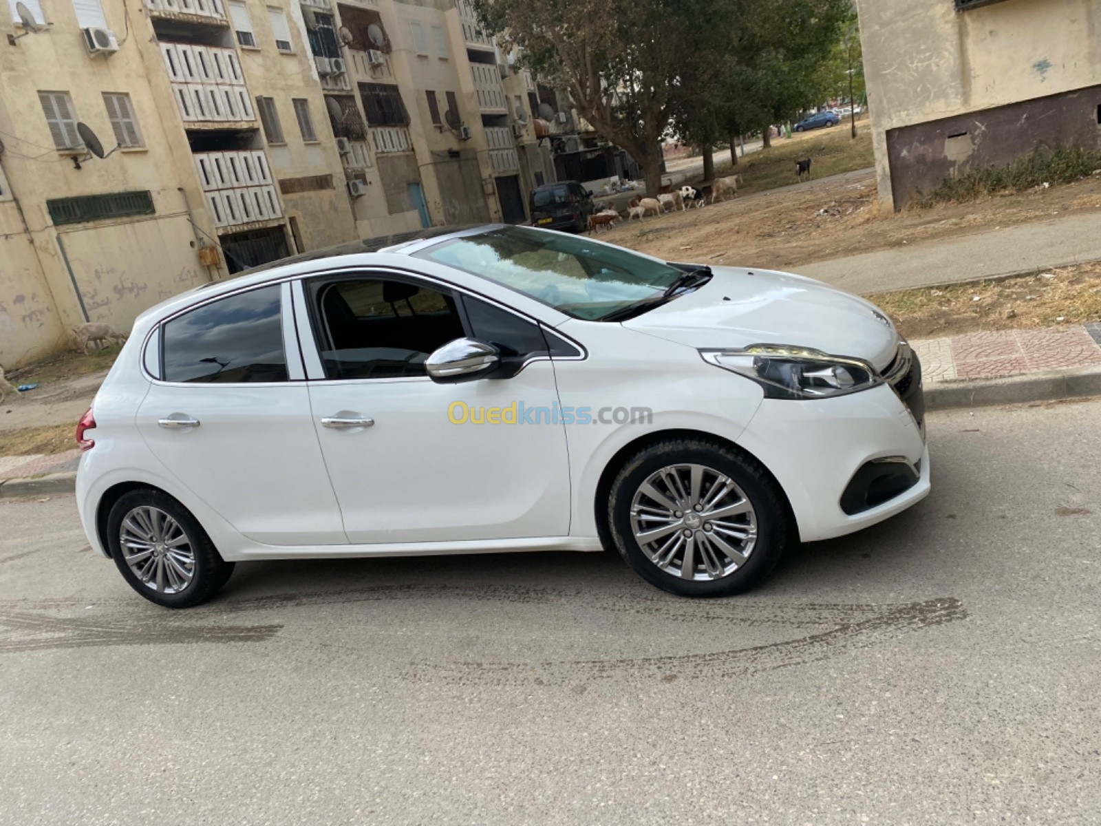 Peugeot 208 2019 Allure Facelift