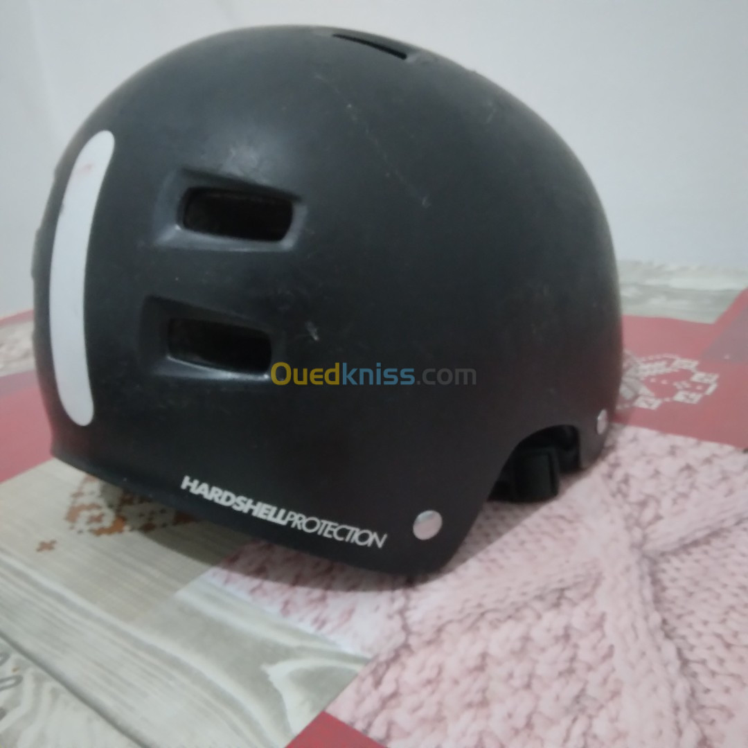 Casque original BTWIN très bon qualité 