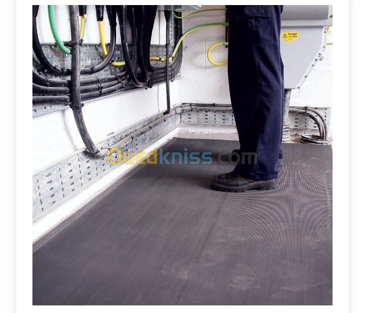 TAPIS ISOLANT ÉLECTRIQUE 