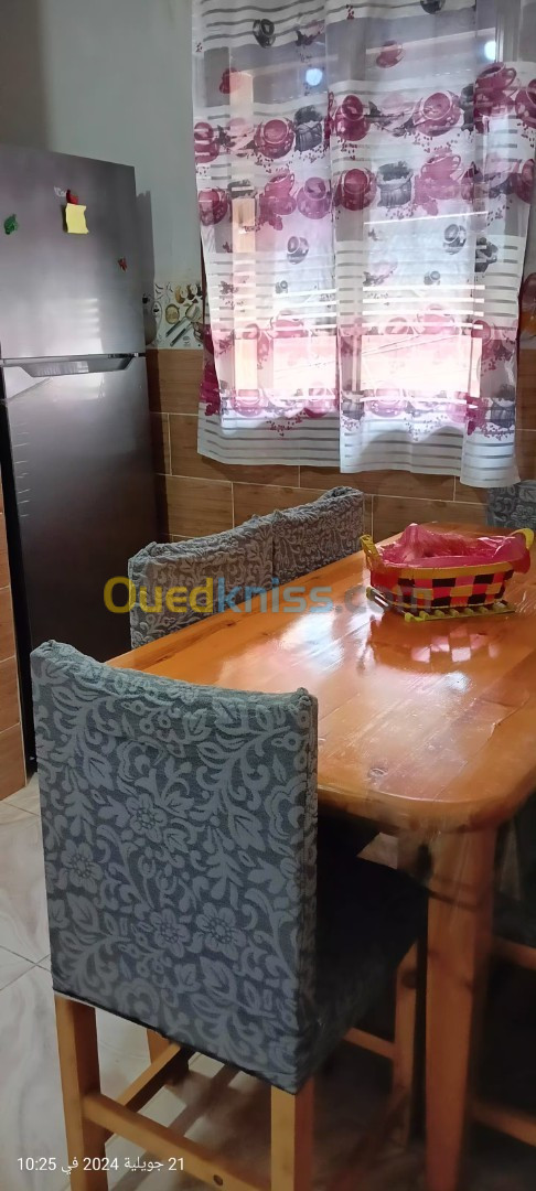 Location vacances Appartement F3 Skikda Kerkera