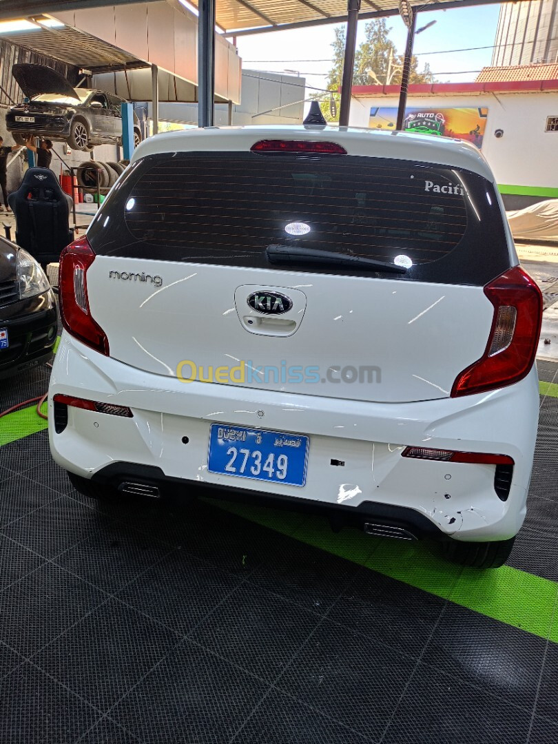 Kia Picanto 2021 morning