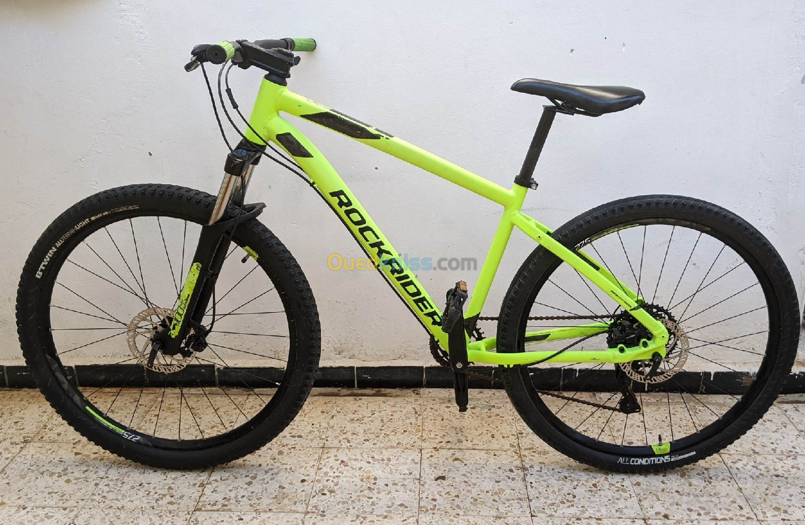 Vélo rockreder st 530