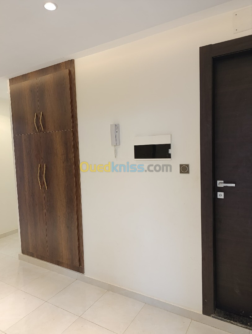 Vente Appartement F2 Alger Bordj el kiffan