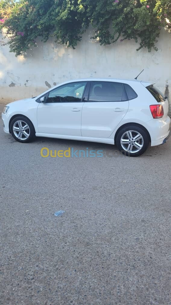 Volkswagen Polo 2014 R-line