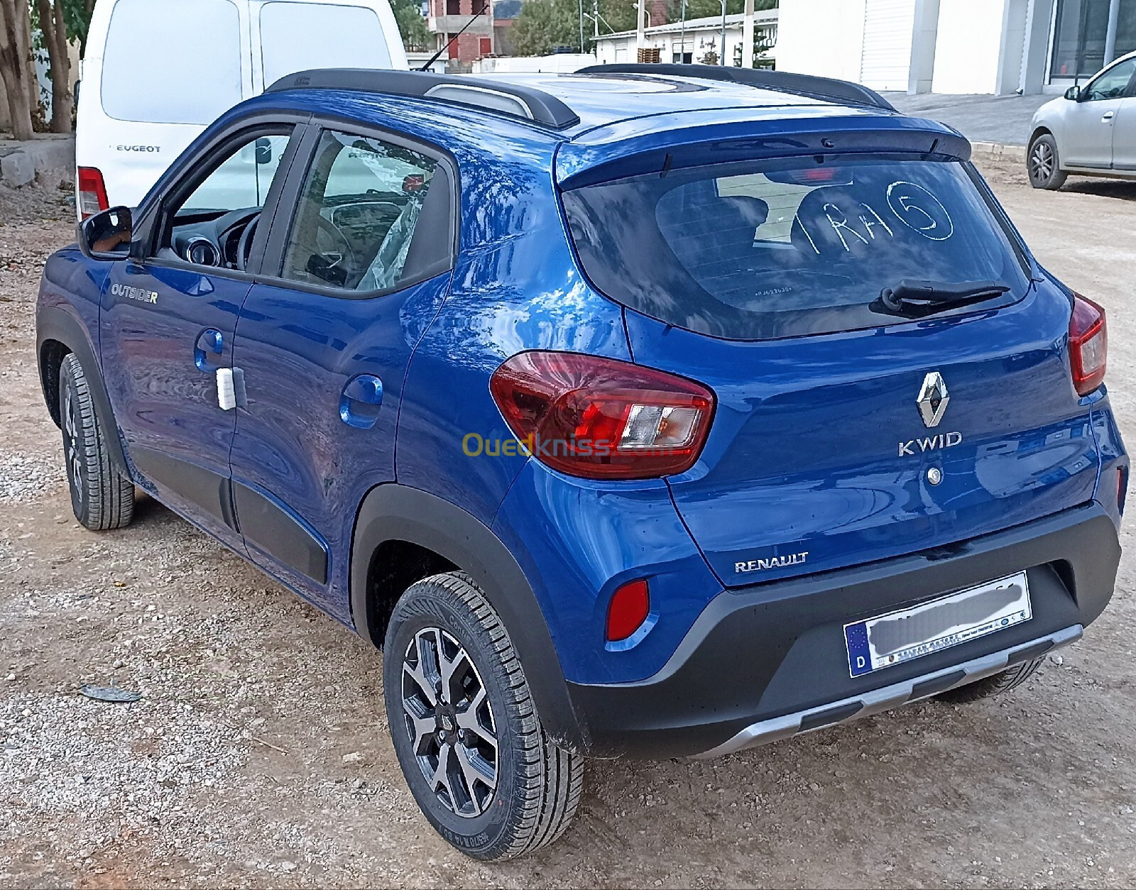 Renault Kwid 2024 Outsider