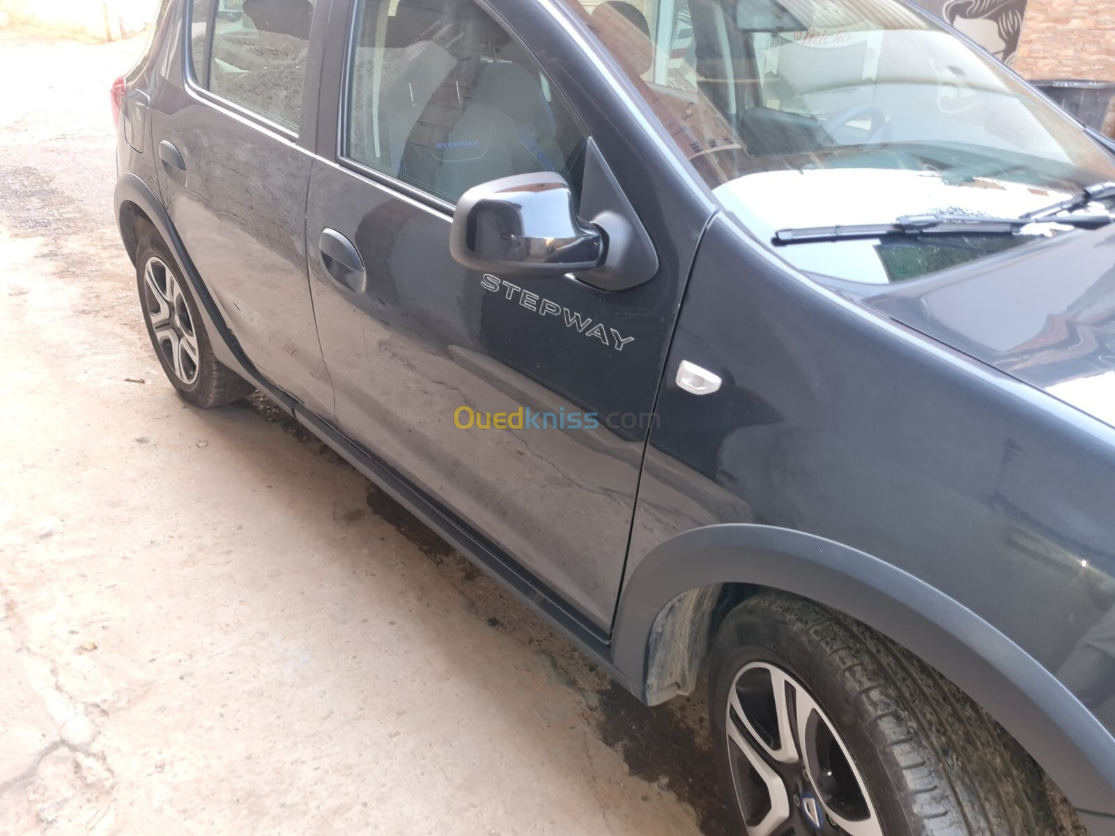 Dacia Stepway 2023 Sandiro