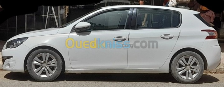 Peugeot 308 2015 Active