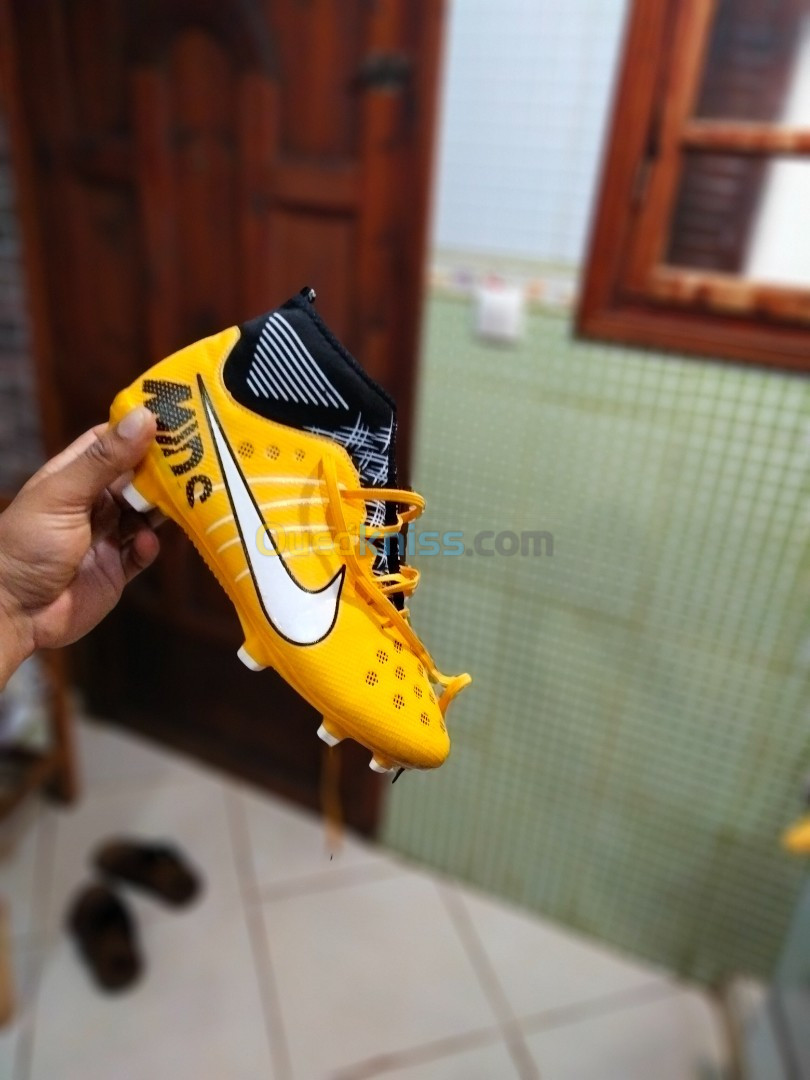 Soulier de foot 