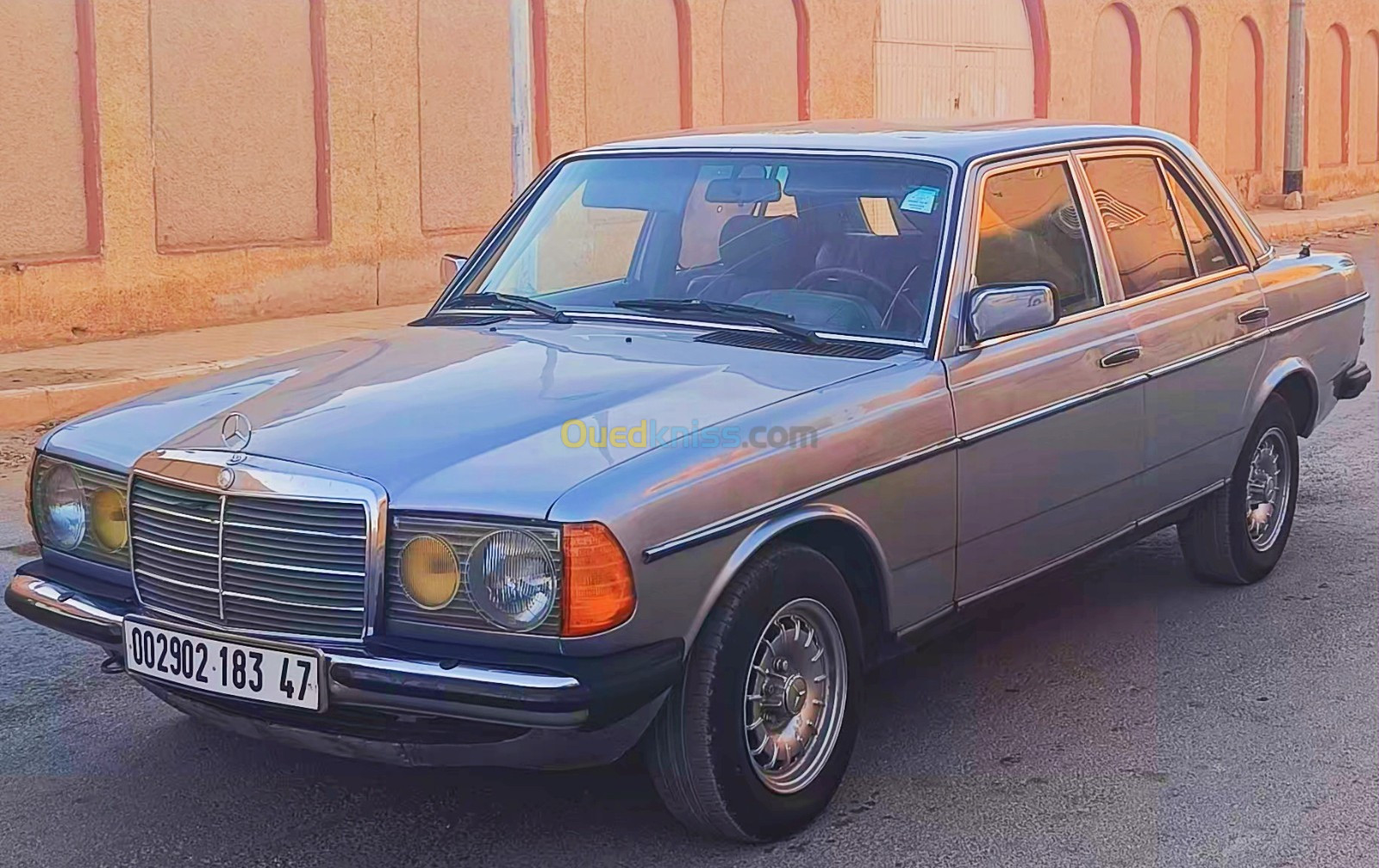 Mercedes Classe C 1983 300D