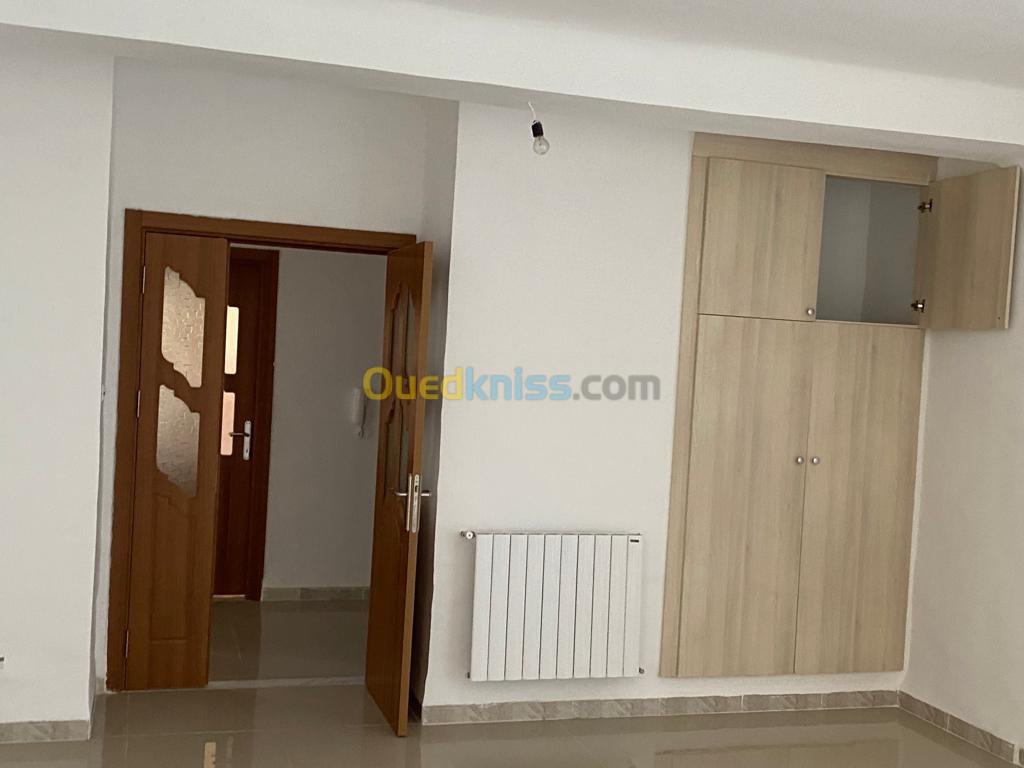 Vente Appartement F4 Alger Ain taya