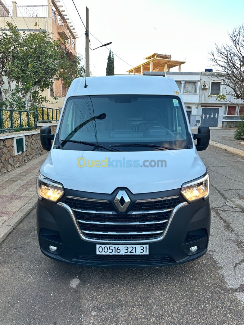 Renault Master 2021