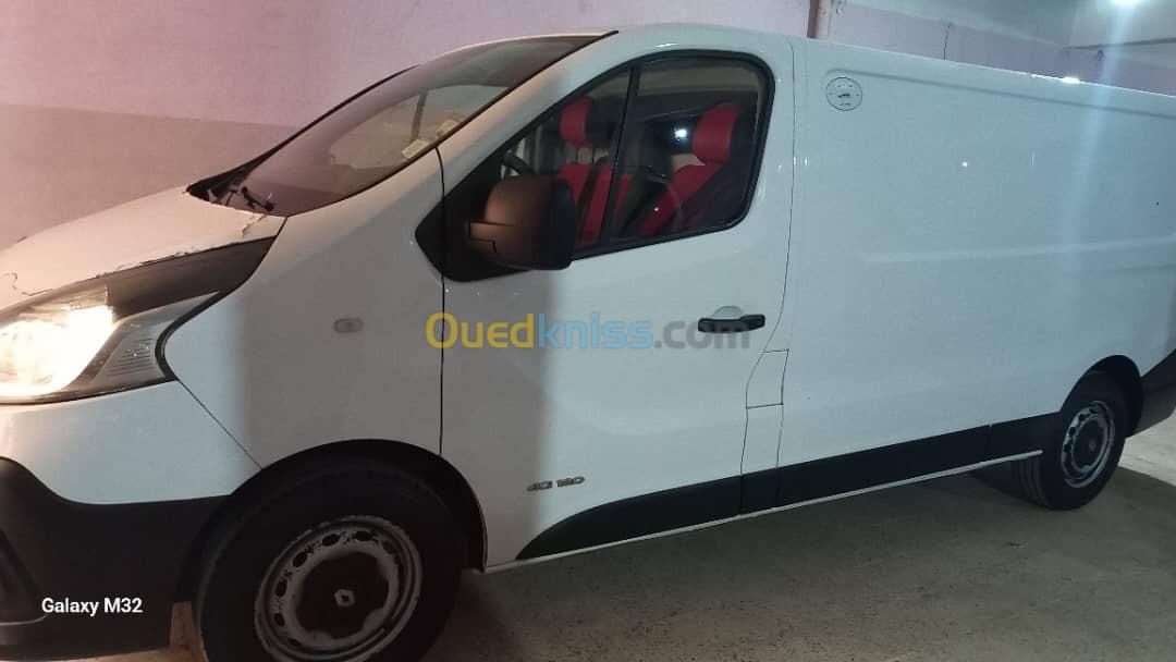 Renault trafic 2 panaux 2017 