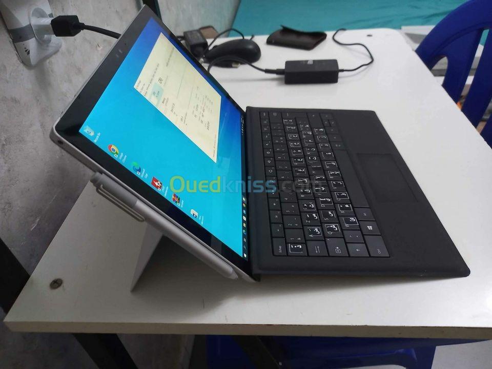 Surface pro 4 i7 6em génération ecran ractile 8gb RAM 256gb SSD + stylo + clavier