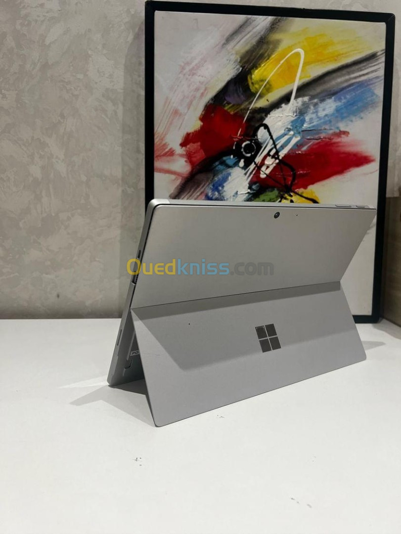 Surface Pro 7 