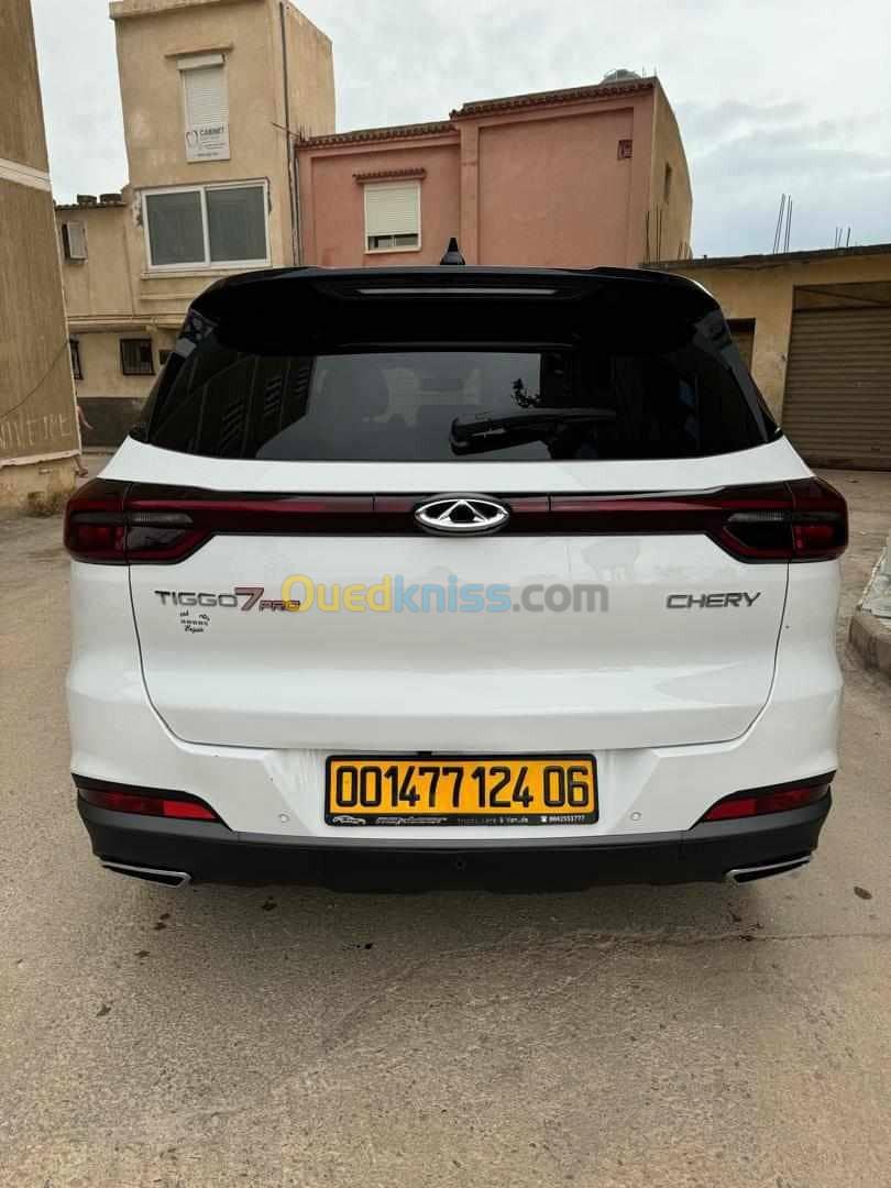 Chery Tiggo 7 2024 Luxury - toit ouvrant toute options