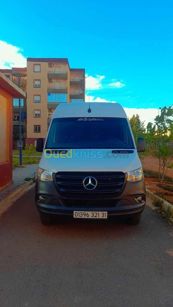 Sprinter Mercedes-Benz 2021