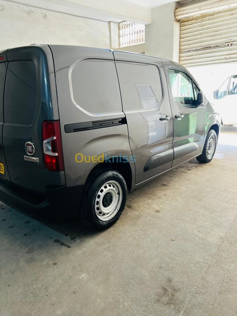 Fiat Doblo 2024 Italien