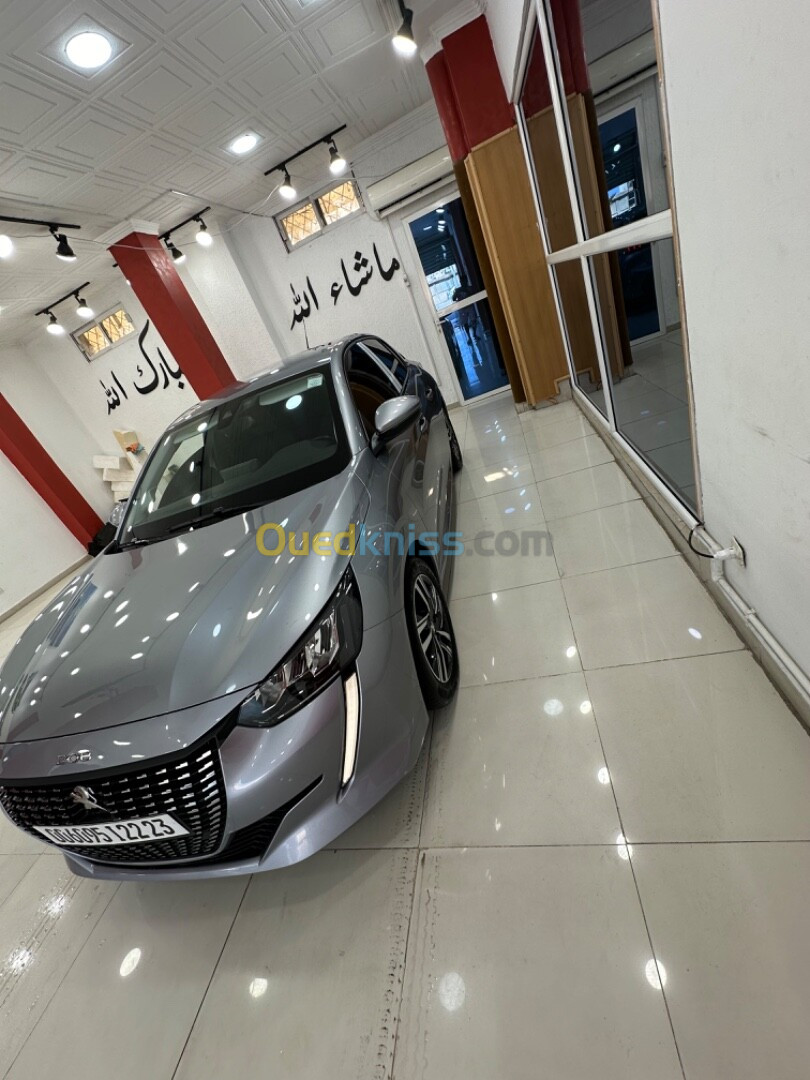 Peugeot 208 2022 Allure