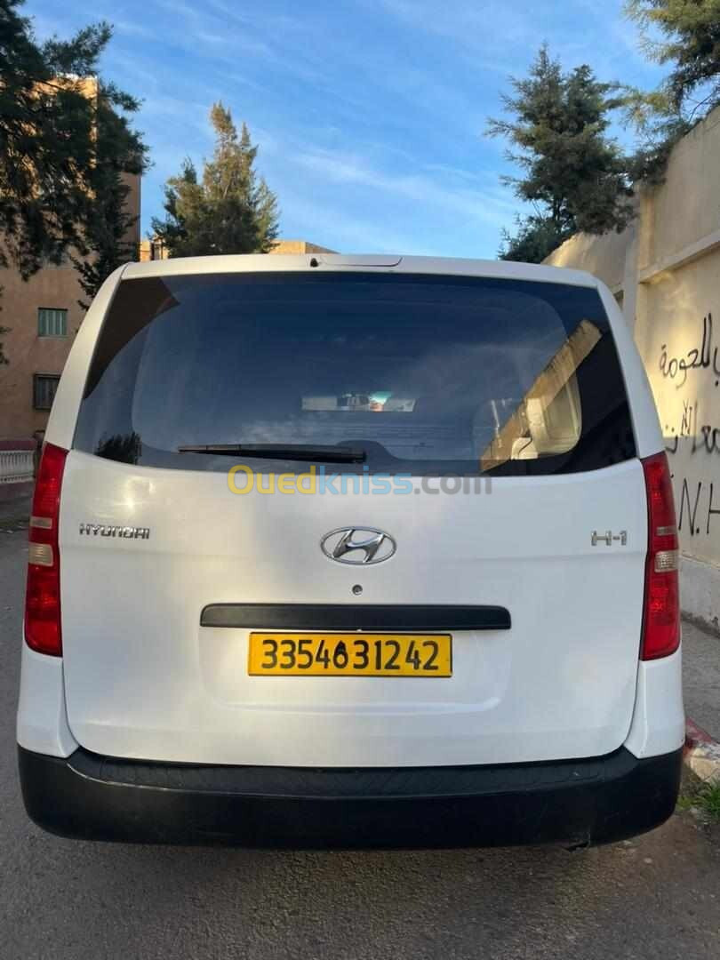 Hyundai H1 2012 Vitré 6 places