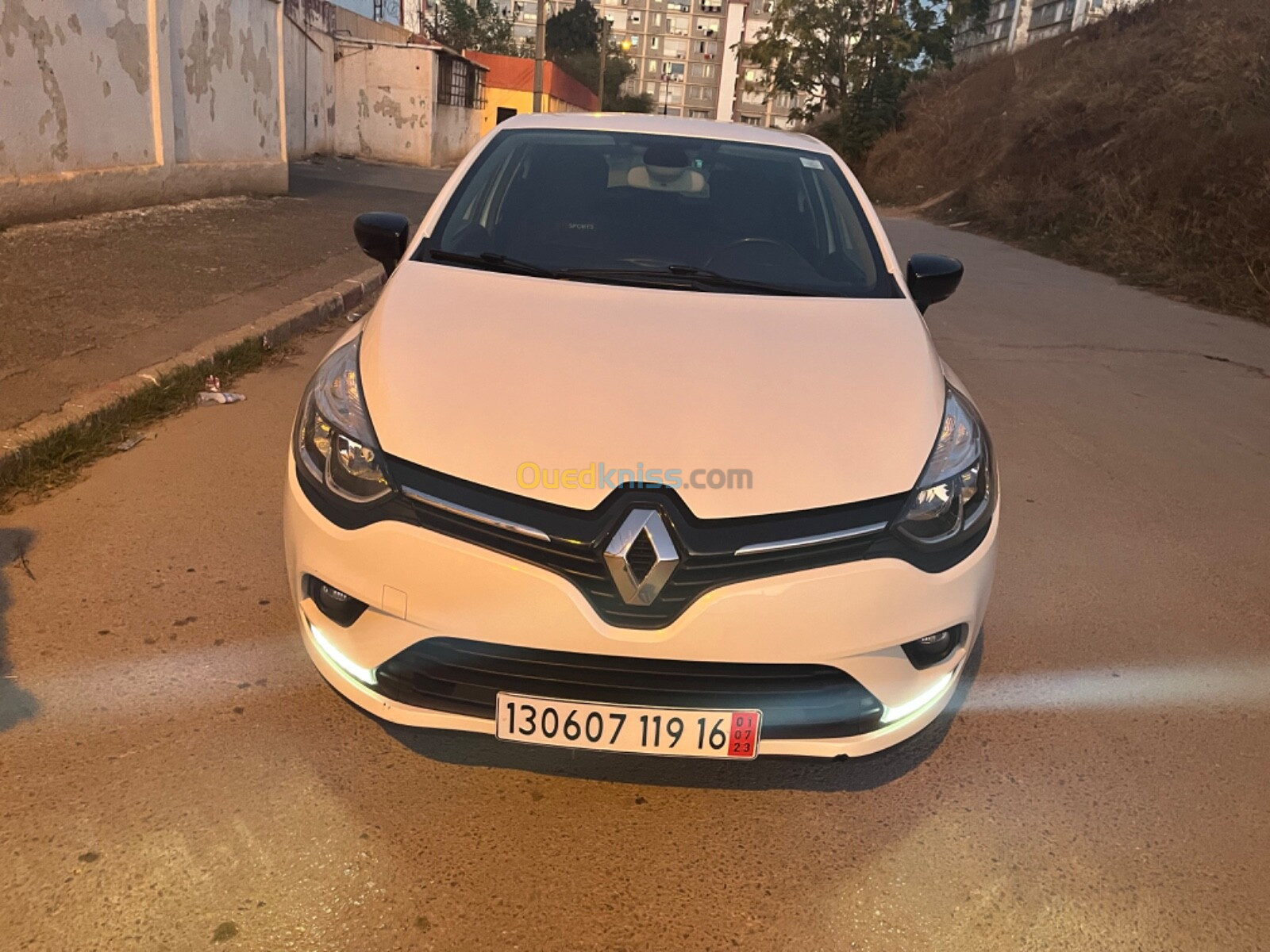 Renault Clio 4 2019 Limited 2