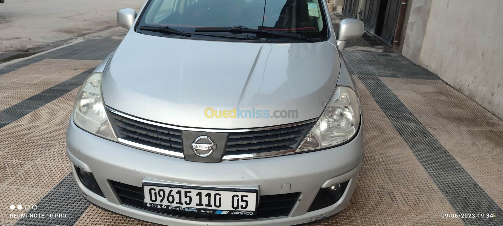 Nissan Tida 2010 5 port